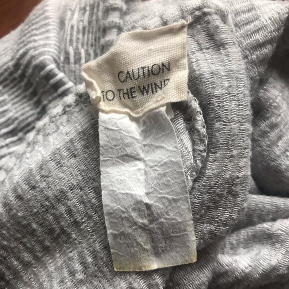 Caution to The Wind Gray Textured Short Sleeve Tie Front Jumpsuit Wide Leg Med - Picture 6 of 7